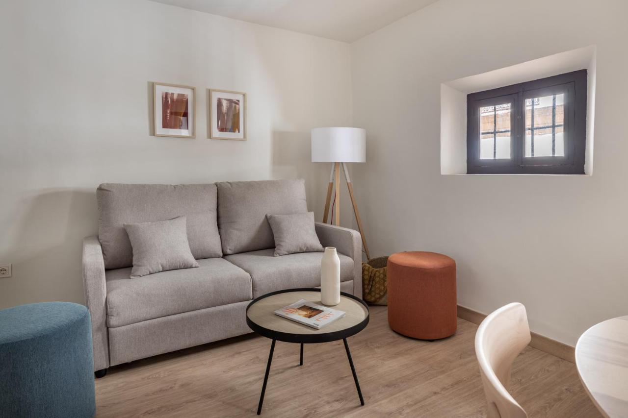 Apartamentos Libere Malaga La Merced Dış mekan fotoğraf