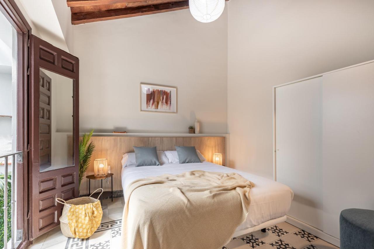 Apartamentos Libere Malaga La Merced Dış mekan fotoğraf