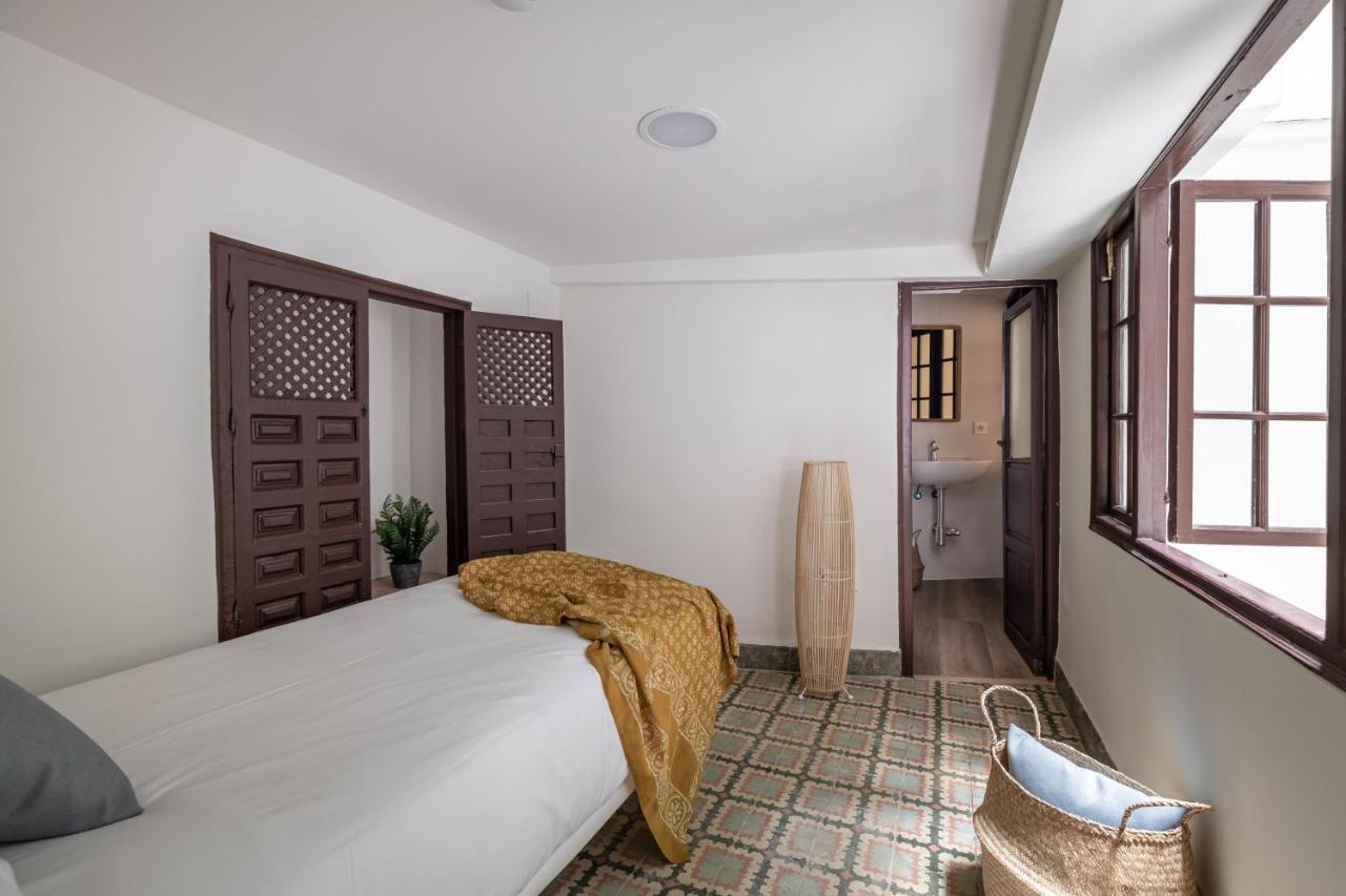 Apartamentos Libere Malaga La Merced Dış mekan fotoğraf