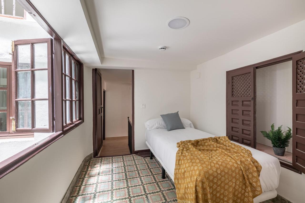 Apartamentos Libere Malaga La Merced Dış mekan fotoğraf
