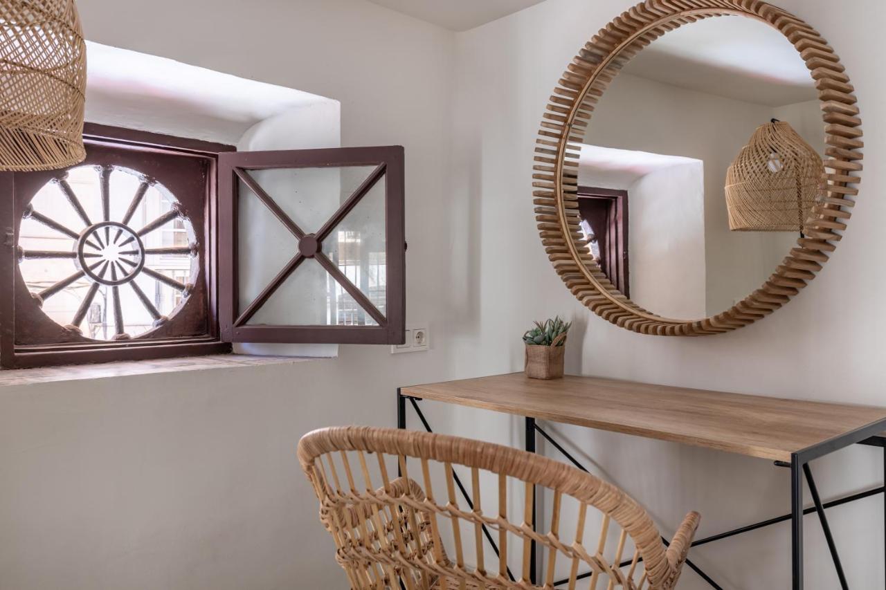 Apartamentos Libere Malaga La Merced Dış mekan fotoğraf